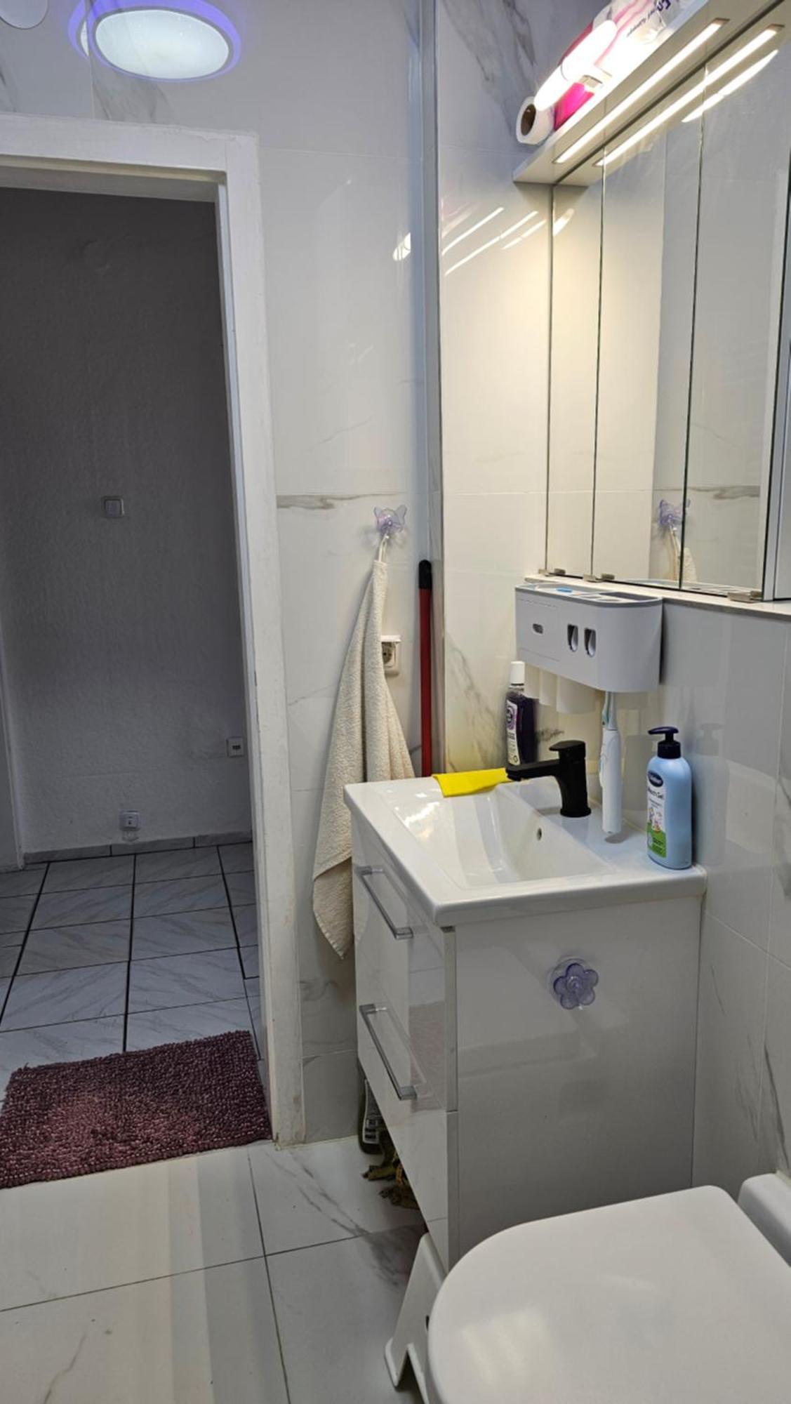Zimmer In Bilk-Zentrum Duesseldorf Экстерьер фото