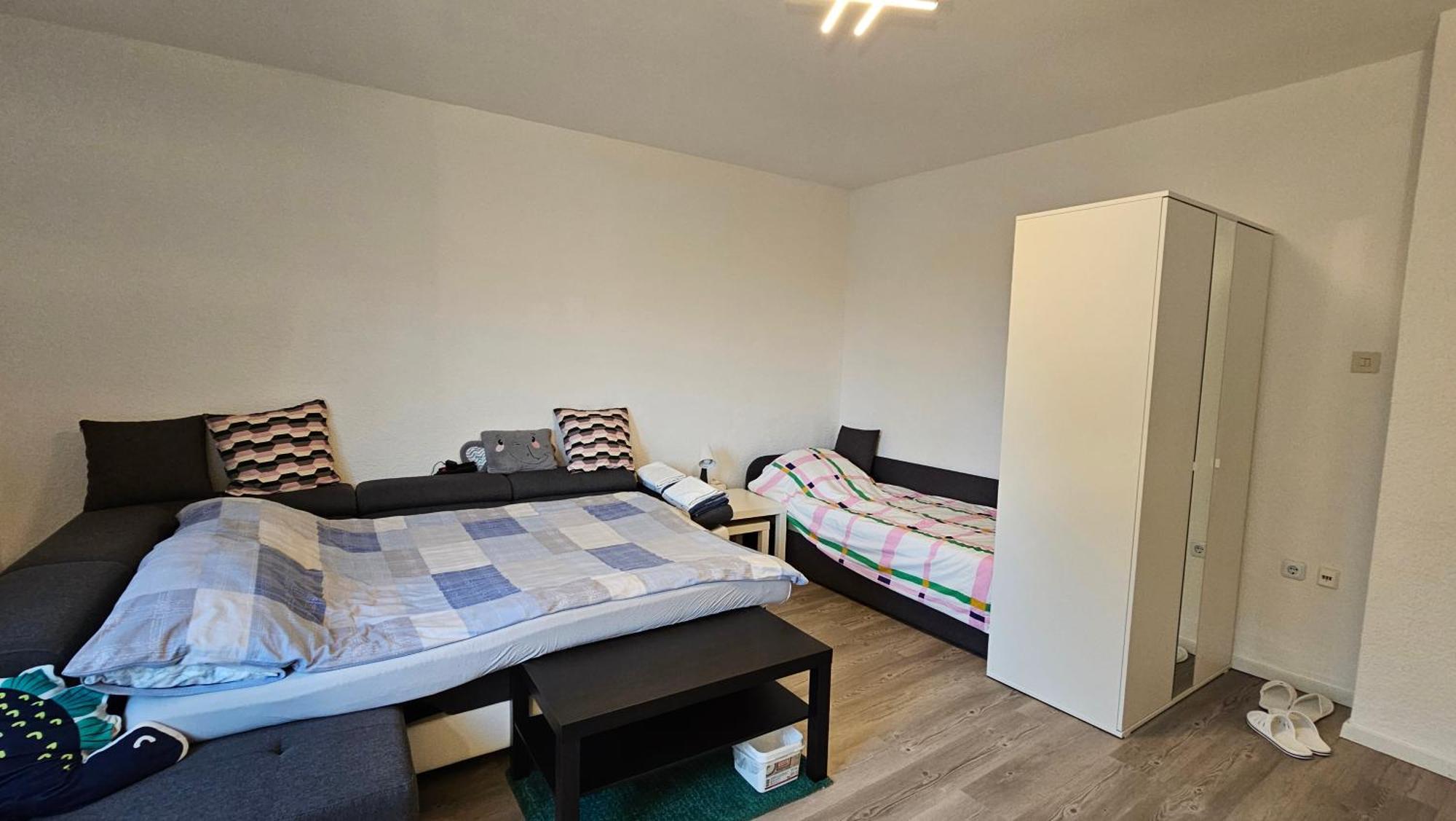 Zimmer In Bilk-Zentrum Duesseldorf Номер фото